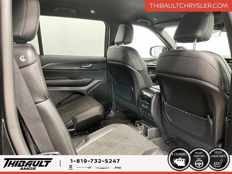 Jeep Grand Cherokee L ALTITUDE 2025