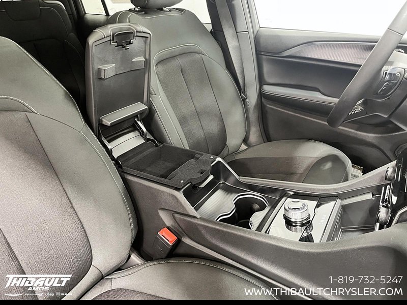 2026 Jeep Grand Cherokee L LAREDO X