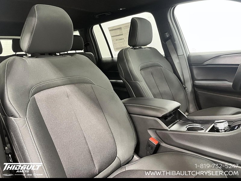 2026 Jeep Grand Cherokee L LAREDO X