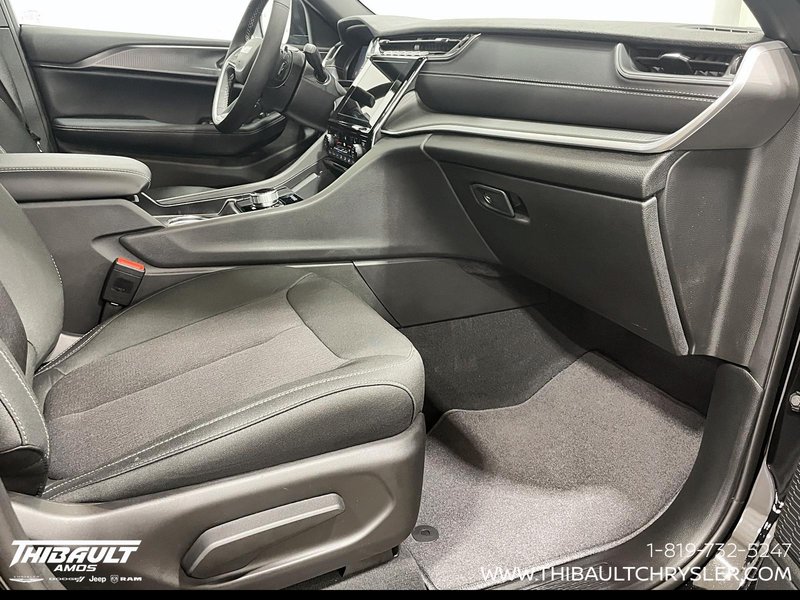 2026 Jeep Grand Cherokee L LAREDO X