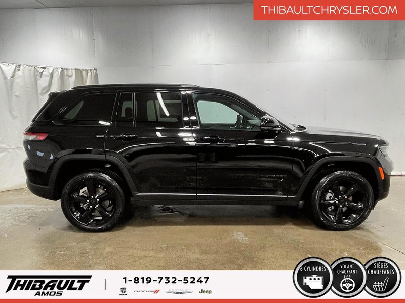 Jeep Grand Cherokee LAREDO ALTITUDE 2025