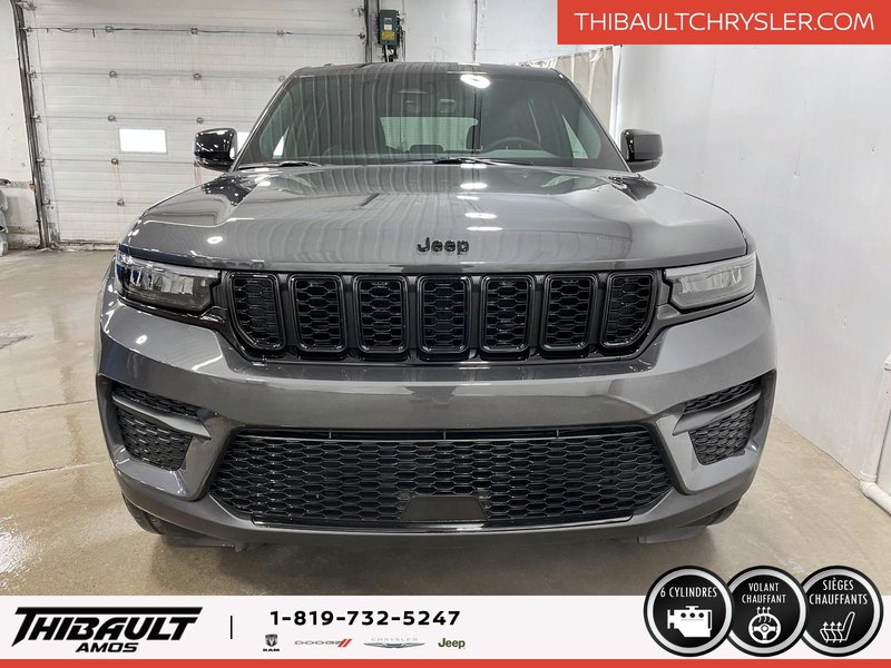 Jeep Grand Cherokee LAREDO ALTITUDE 2025