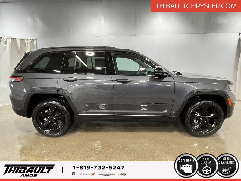 Jeep Grand Cherokee LAREDO ALTITUDE 2025