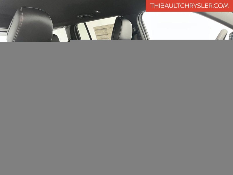 Jeep Grand Cherokee LAREDO ALTITUDE 2025