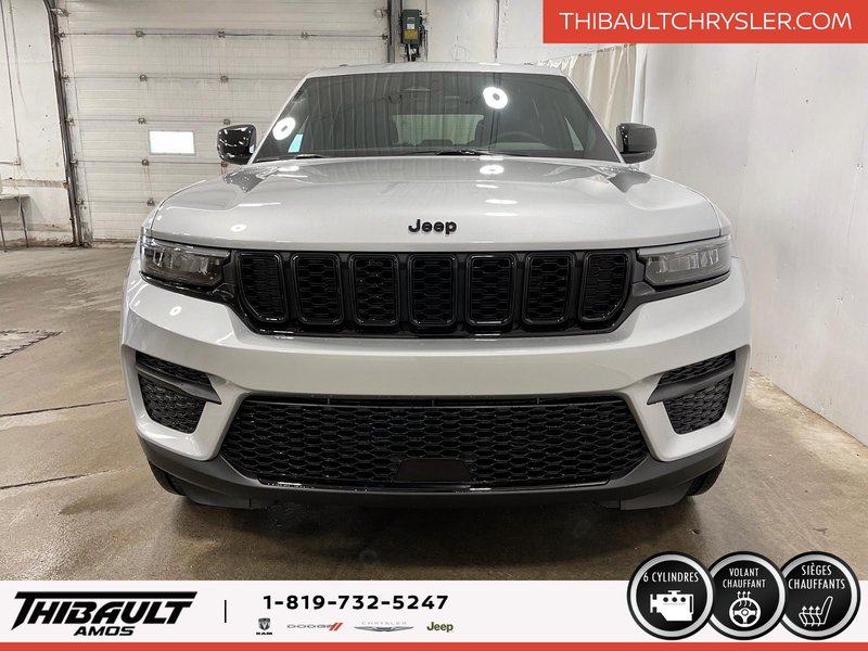 Jeep Grand Cherokee LAREDO ALTITUDE 2025