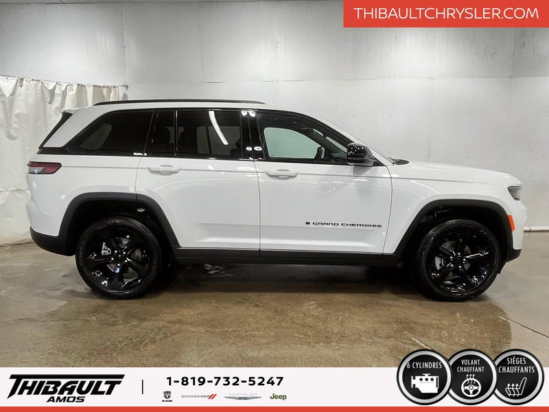 Jeep Grand Cherokee LAREDO ALTITUDE 2025