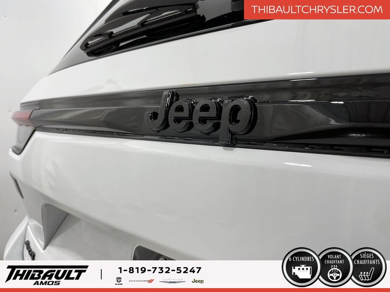 Jeep Grand Cherokee LAREDO ALTITUDE 2025