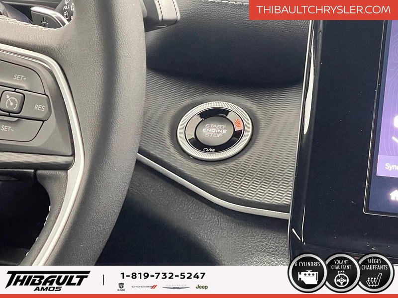 Jeep Grand Cherokee LAREDO ALTITUDE 2025