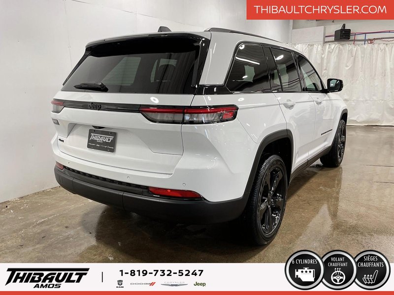 Jeep Grand Cherokee LAREDO ALTITUDE 2025