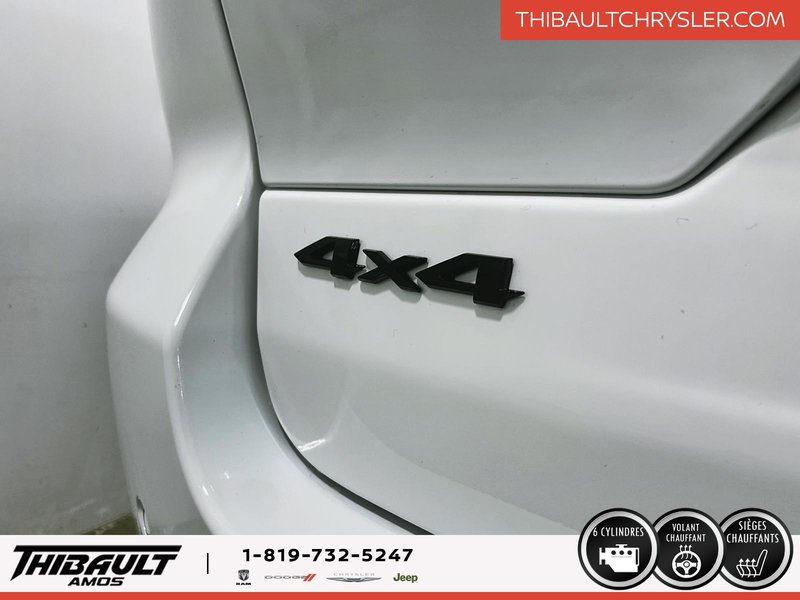 Jeep Grand Cherokee LAREDO ALTITUDE 2025