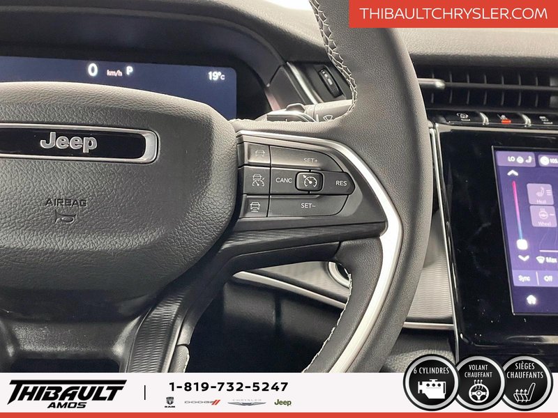 Jeep Grand Cherokee LAREDO ALTITUDE 2025