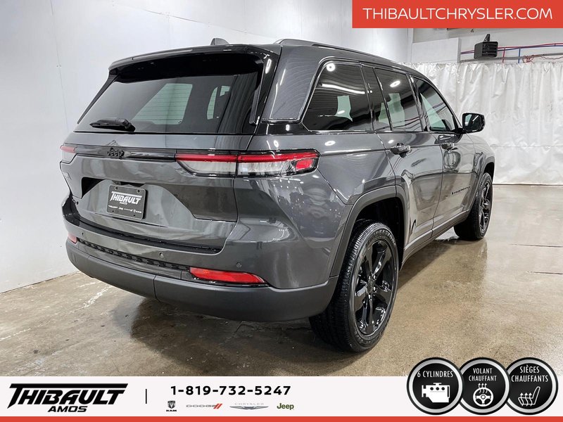 Jeep Grand Cherokee LAREDO ALTITUDE 2025
