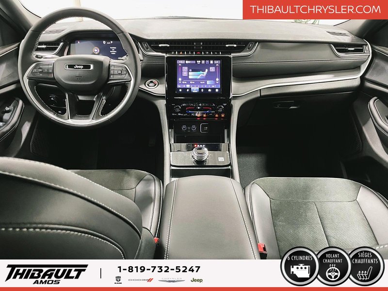 Jeep Grand Cherokee LAREDO ALTITUDE 2025