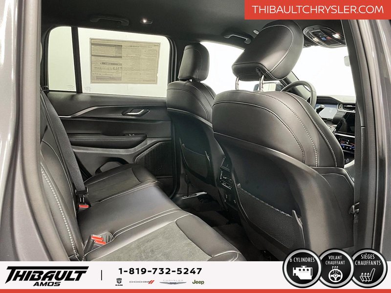 Jeep Grand Cherokee LAREDO ALTITUDE 2025