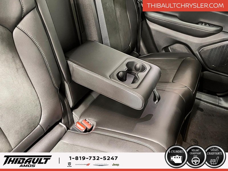 Jeep Grand Cherokee LAREDO ALTITUDE 2025