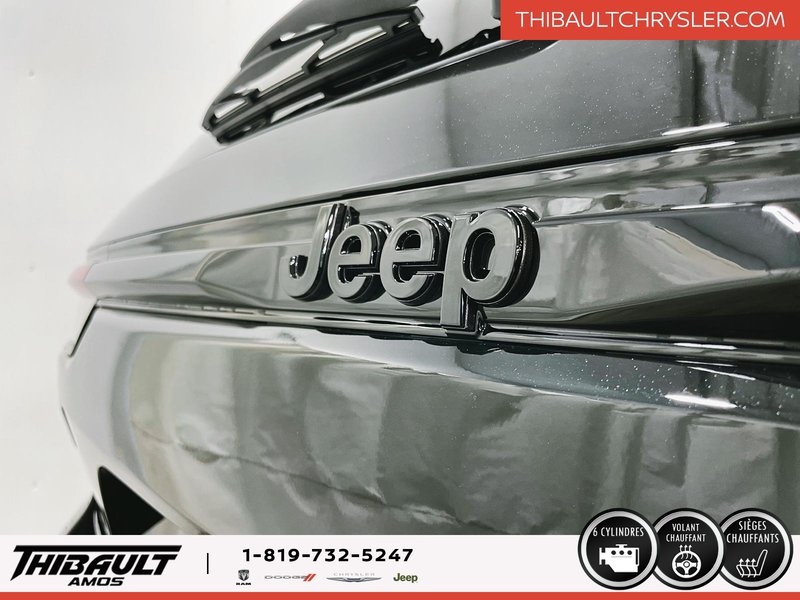 Jeep Grand Cherokee LAREDO ALTITUDE 2025