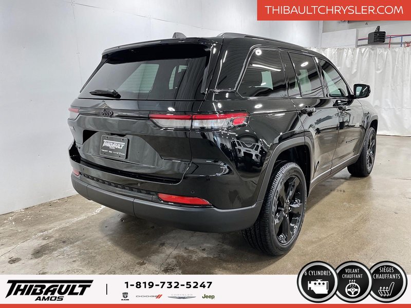 Jeep Grand Cherokee LAREDO ALTITUDE 2025