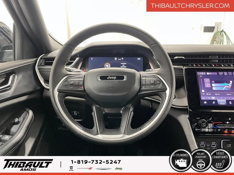 2025 Jeep Grand Cherokee LAREDO ALTITUDE