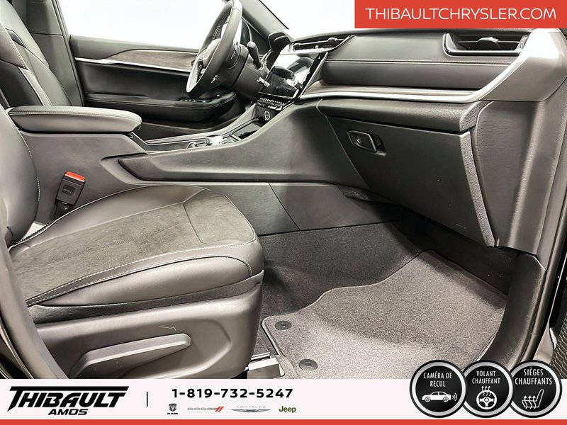 2026 Jeep Grand Cherokee ALTITUDE