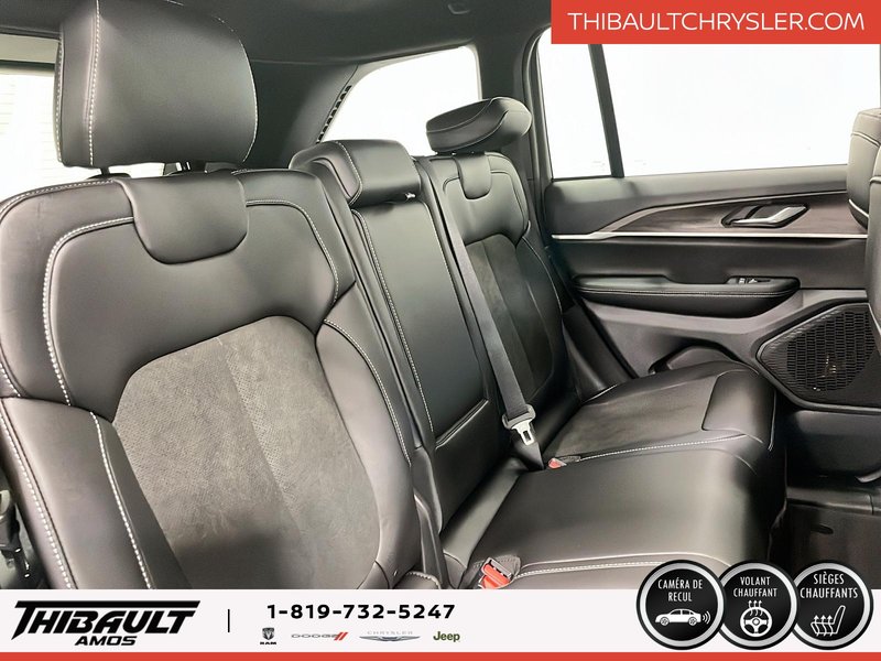 2026 Jeep Grand Cherokee ALTITUDE