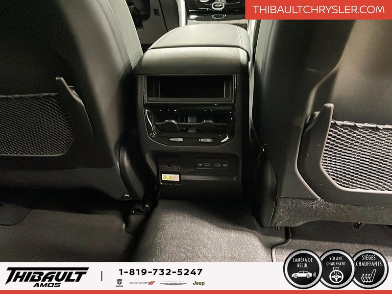 2026 Jeep Grand Cherokee ALTITUDE