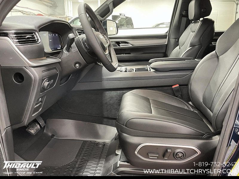 2026 Jeep Grand Wagoneer L BASE