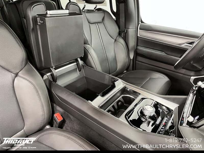 2026 Jeep Grand Wagoneer L BASE