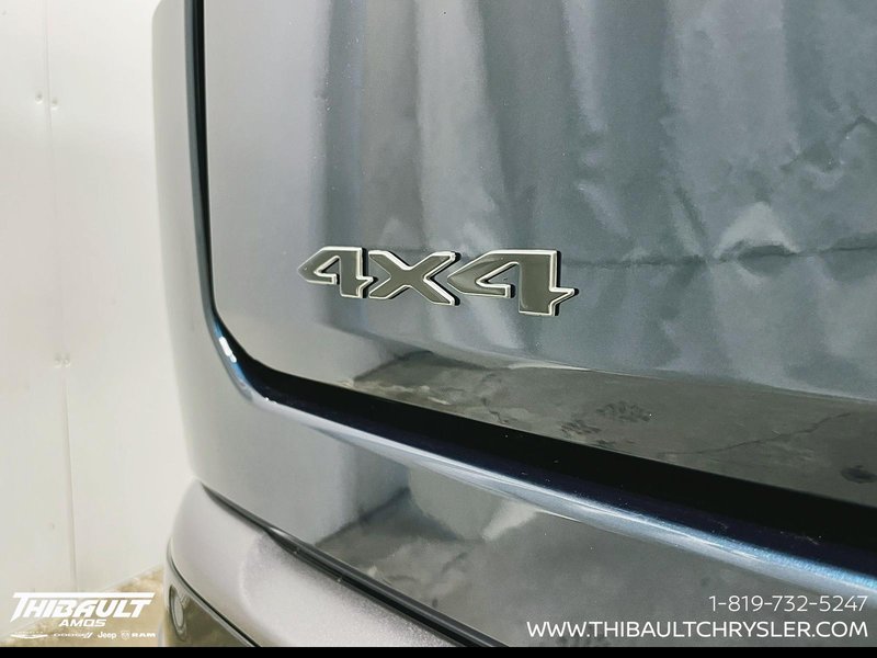 2026 Jeep Grand Wagoneer L BASE