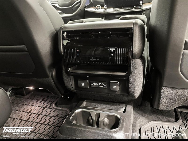 2026 Jeep Grand Wagoneer L BASE