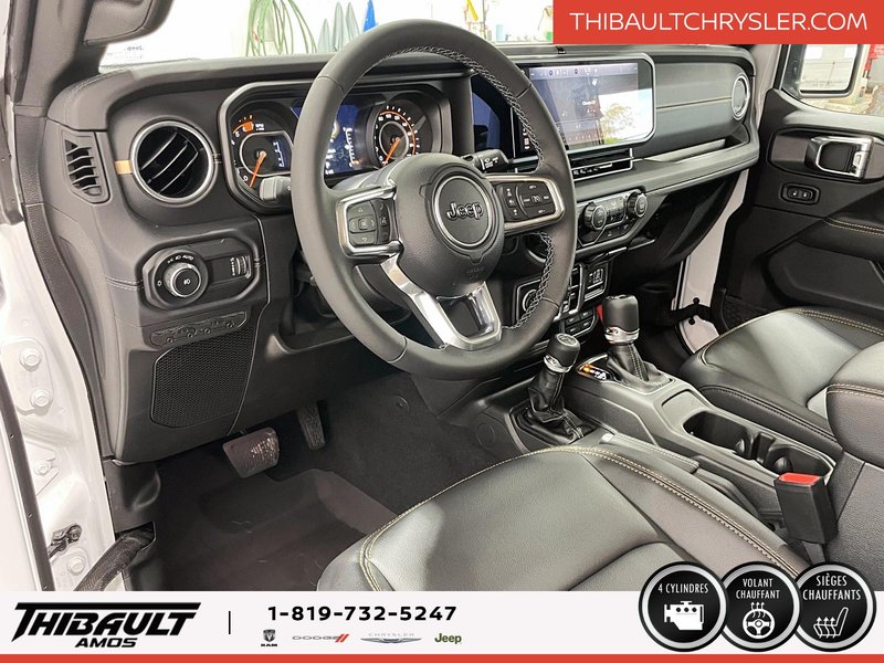Jeep WRANGLER 4-Door SAHARA 2025