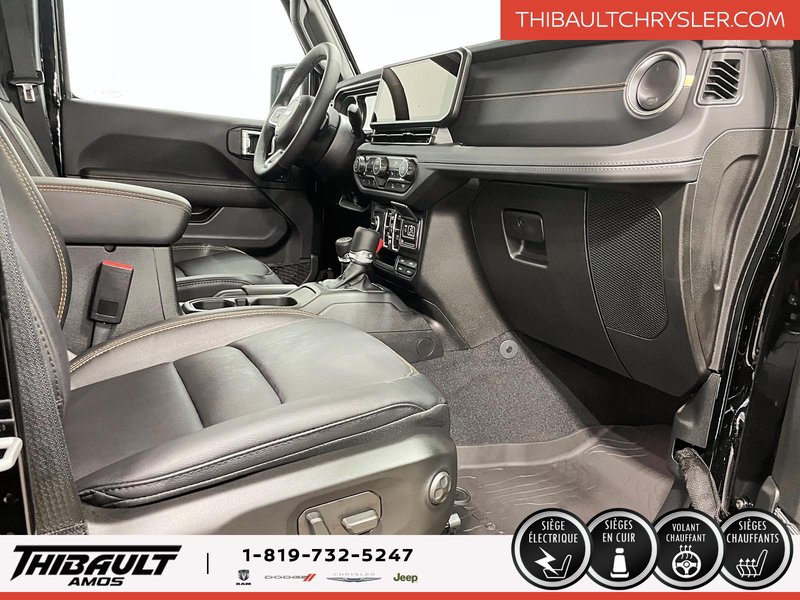 Jeep WRANGLER 4-Door SAHARA 2025