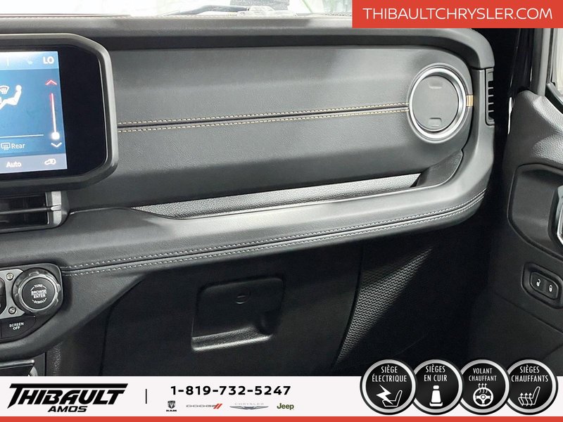 Jeep WRANGLER 4-Door SAHARA 2025
