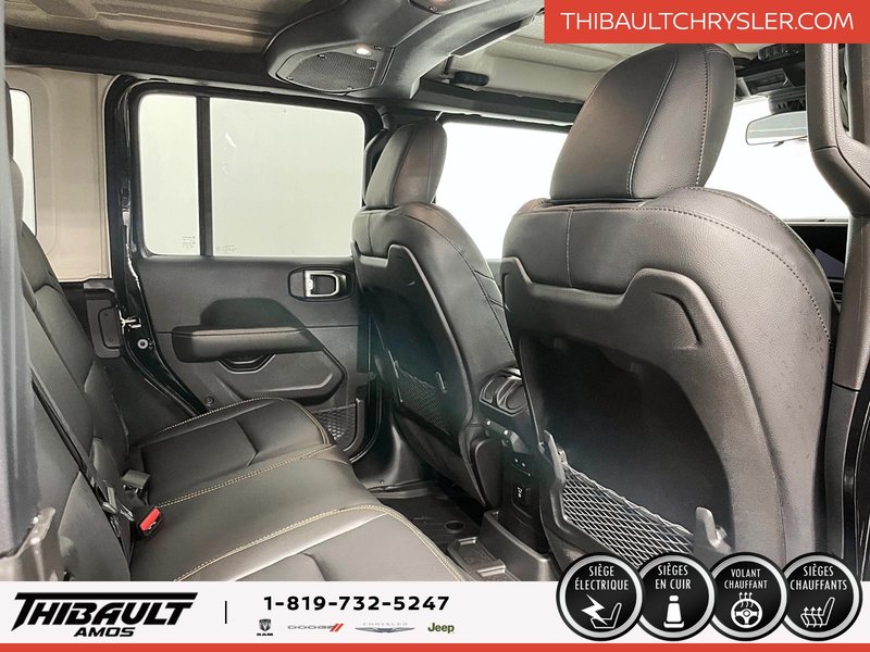 Jeep WRANGLER 4-Door SAHARA 2025