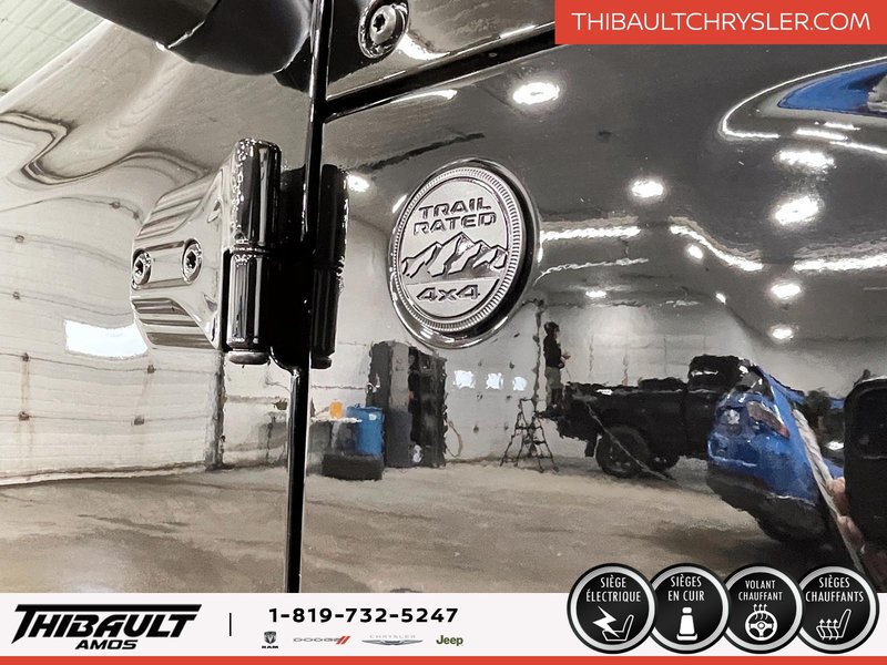 Jeep WRANGLER 4-Door SAHARA 2025
