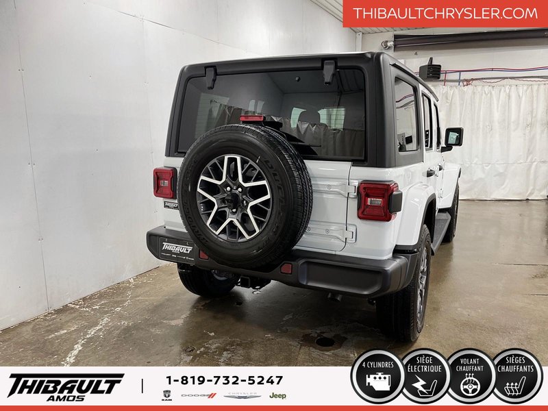 2025 Jeep WRANGLER 4-Door SAHARA
