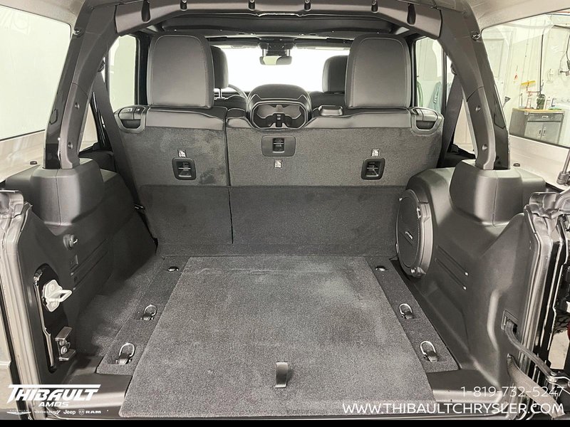 2026 Jeep Wrangler 4-Door WILLYS 392