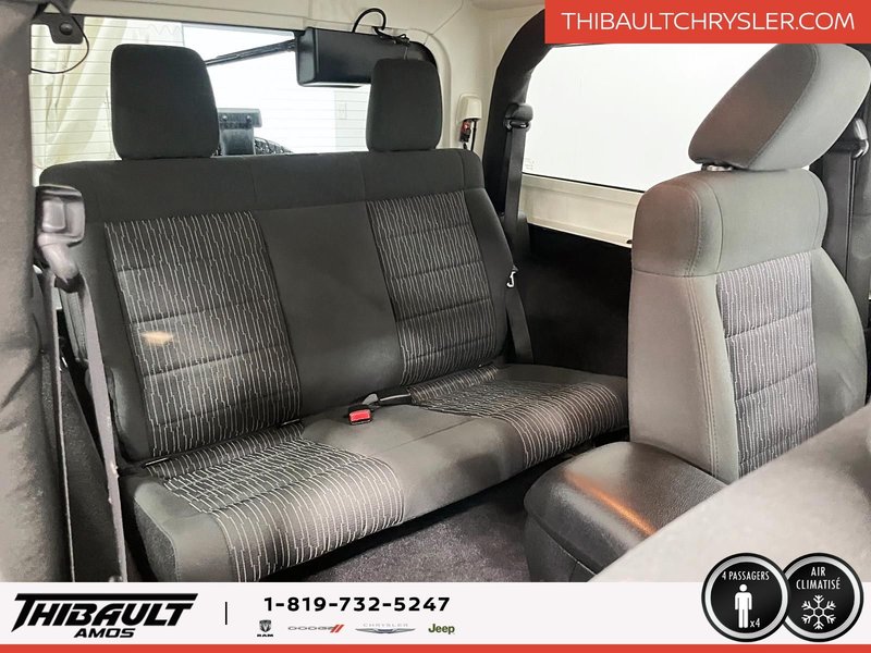 2012 Jeep Wrangler Sahara