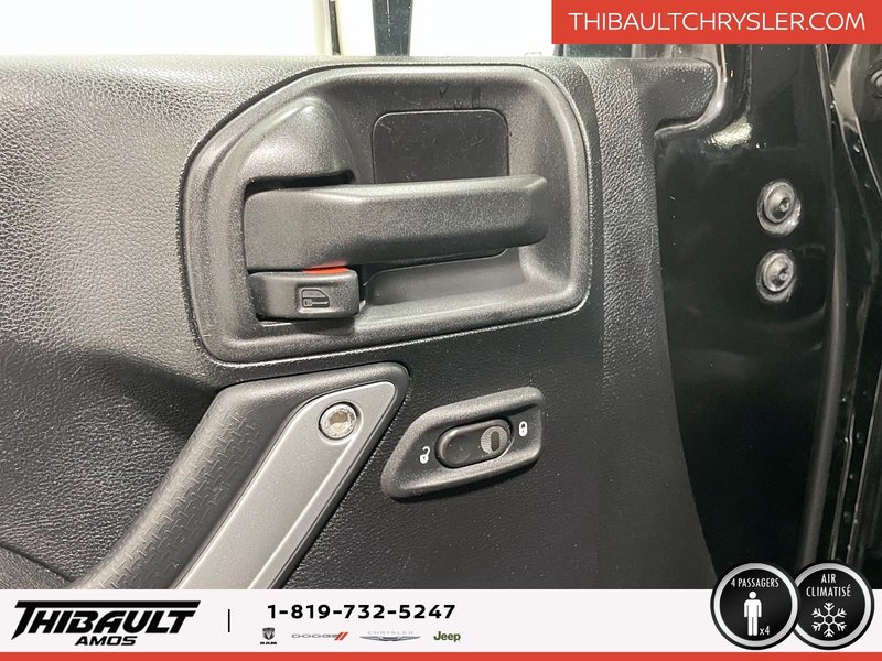 2012 Jeep Wrangler Sahara