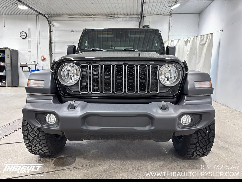 2025 Jeep Wrangler SPORT S