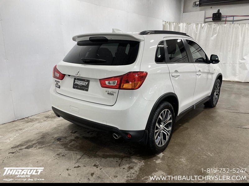 2017 Mitsubishi RVR