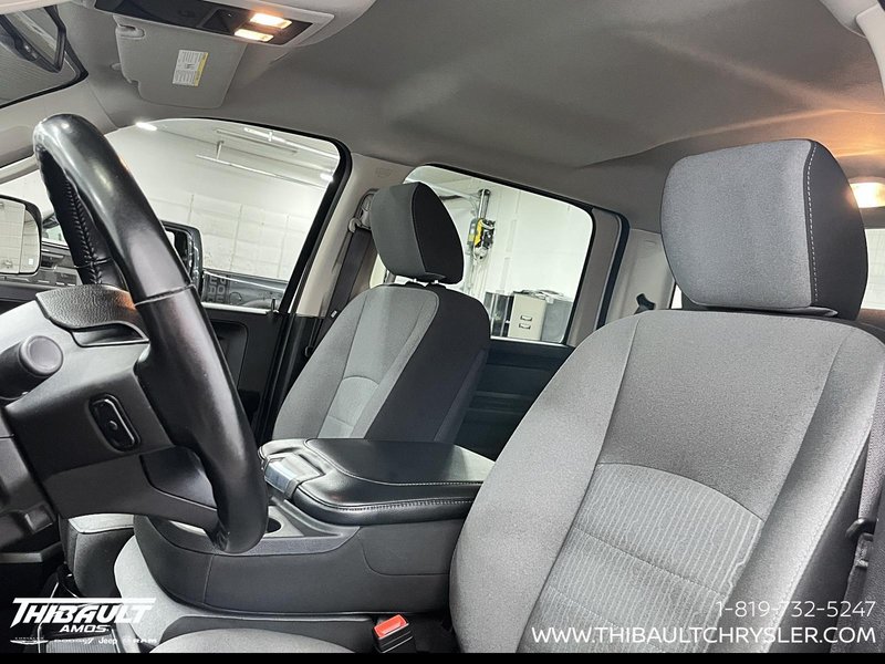 Ram 1500 Classic Express 2023
