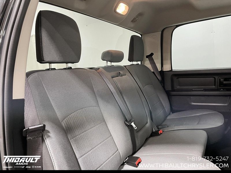 Ram 1500 Classic Express 2023