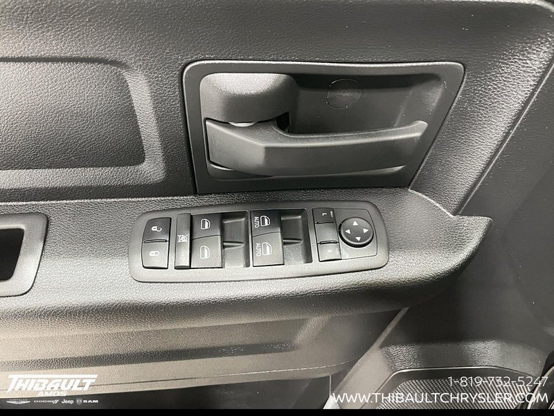 Ram 1500 Classic Express 2023