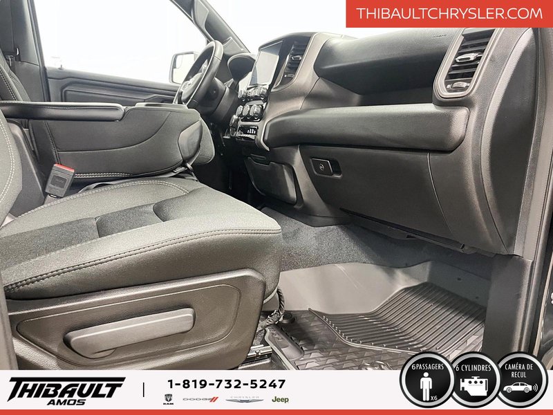 Ram 1500 TRADESMAN 2025