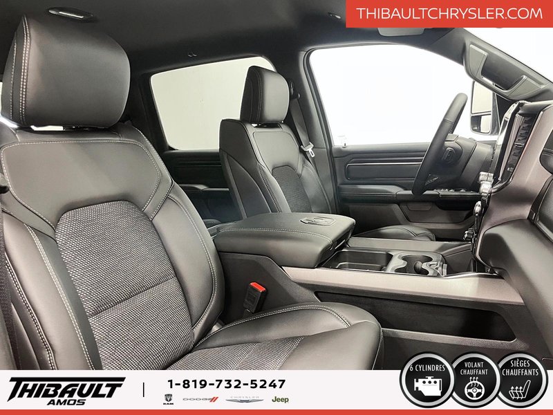 2025 Ram 1500 SPORT