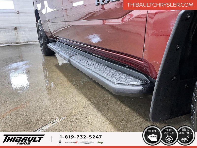 2025 Ram 1500 SPORT