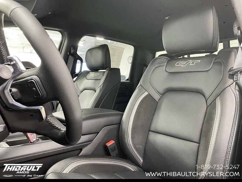 2026 Ram 1500 SPORT