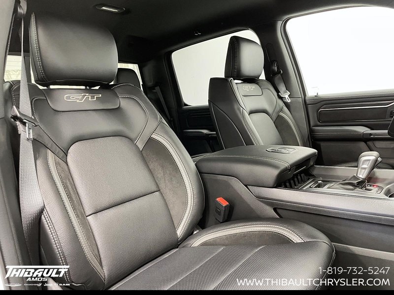 2026 Ram 1500 SPORT