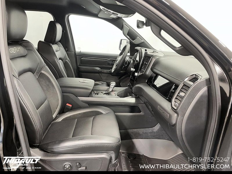 2026 Ram 1500 SPORT
