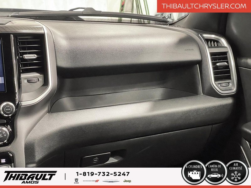 Ram 1500 EXPRESS 2026